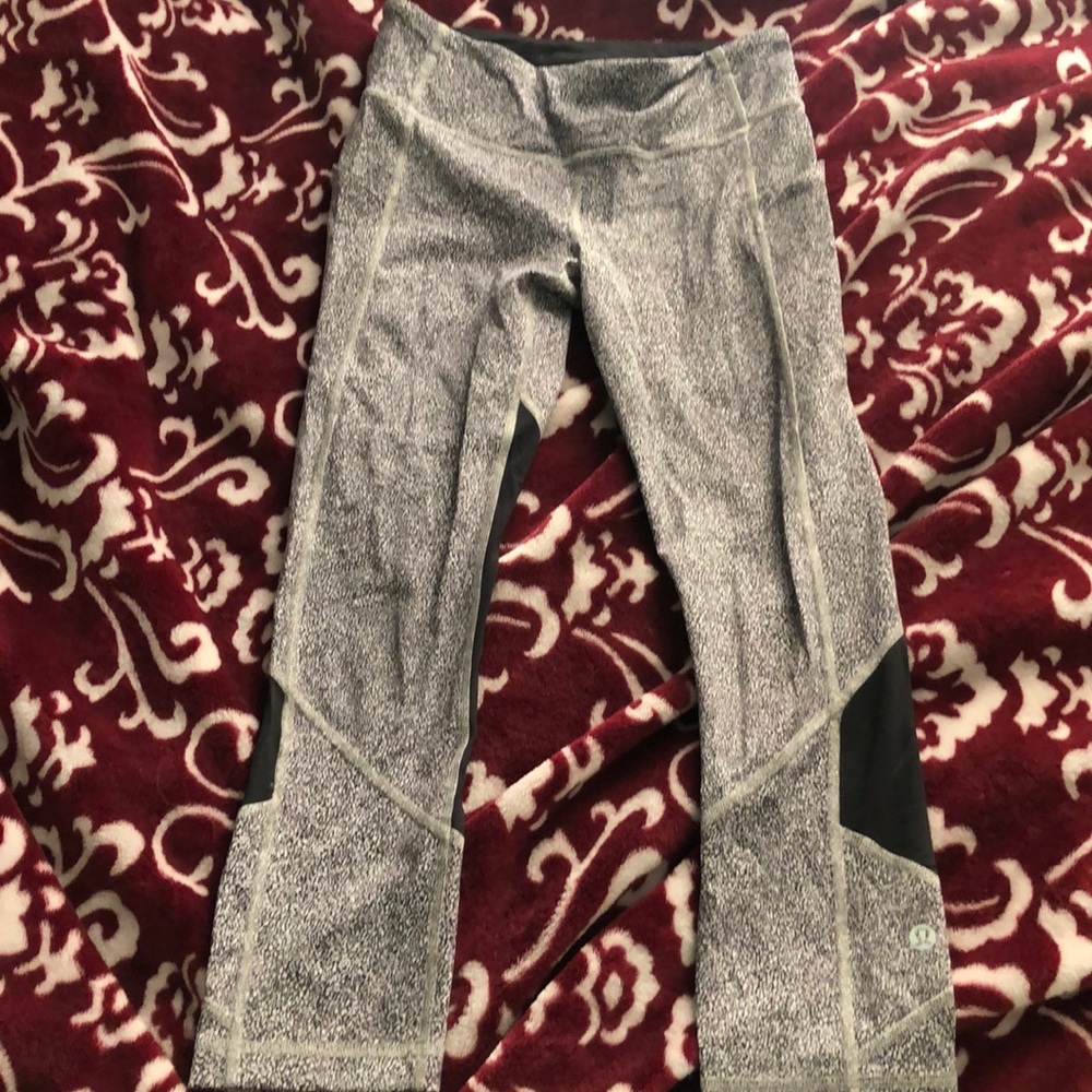 Lululemon 3/4 crop leggings